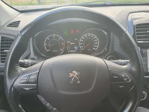 PEUGEOT 4008 1.6 HDi 115 Allure S/S