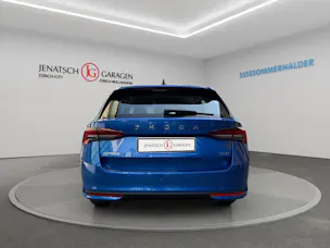 SKODA Octavia Combi 2.0 TSI Selection 4x4 DSG
