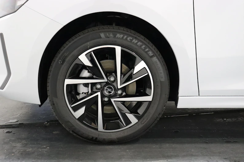 Fahrzeugbild OPEL CORSA