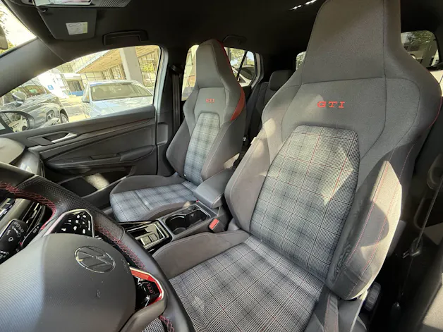 VW Golf VIII 2.0 TSI GTI DSG