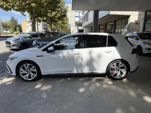 VW Golf VIII 2.0 TSI GTI DSG
