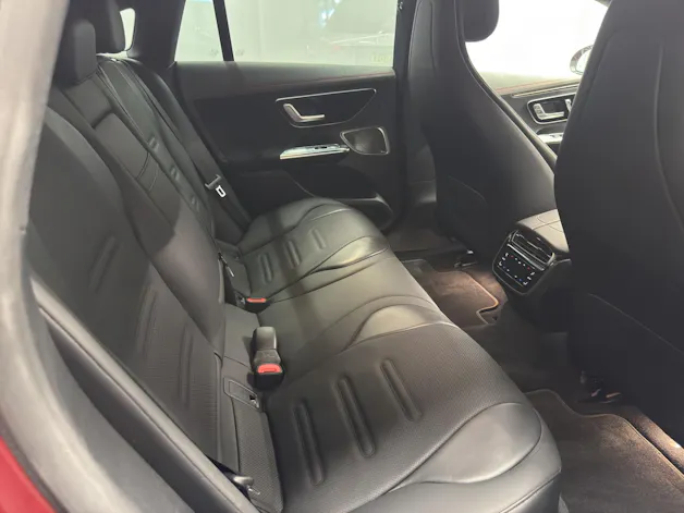 MERCEDES-BENZ AMG EQE 43 4Matic