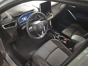 Toyota Corolla Cross 2.0 HSD Trend AWD-i