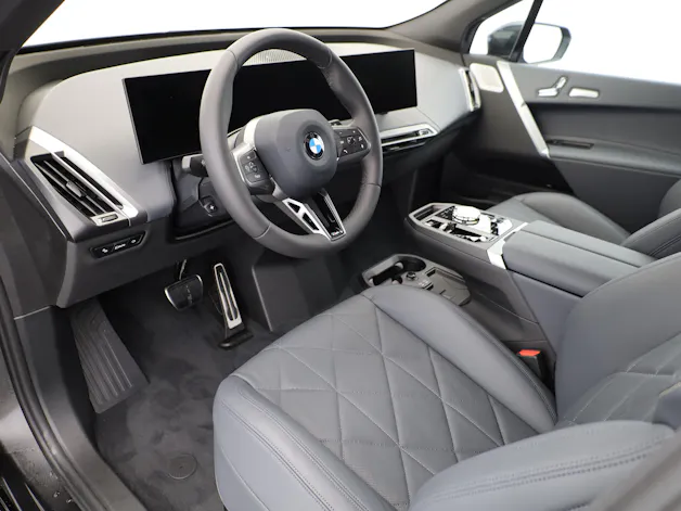 BMW iX xDrive60