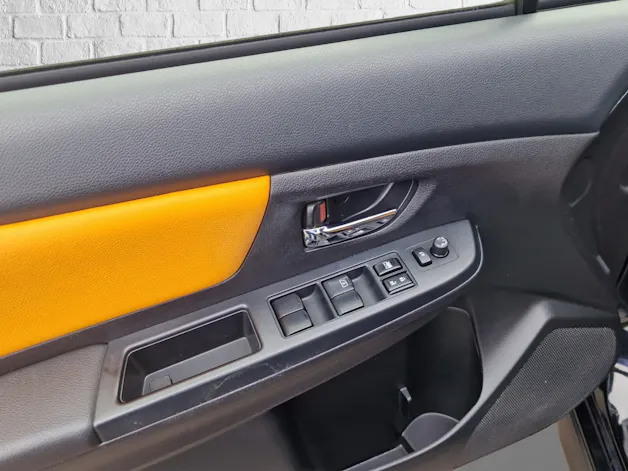 Subaru XV 2.0i Swiss Two