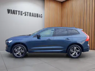 VOLVO XC60 2.0 B5 MH R-Design AWD