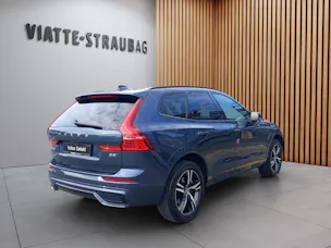 VOLVO XC60 2.0 B5 MH R-Design AWD