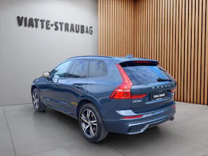VOLVO XC60 2.0 B5 MH R-Design AWD