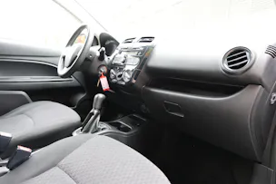 Mitsubishi Space Star 1.0 MIVEC Pure
