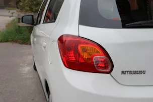 Mitsubishi Space Star 1.0 MIVEC Pure