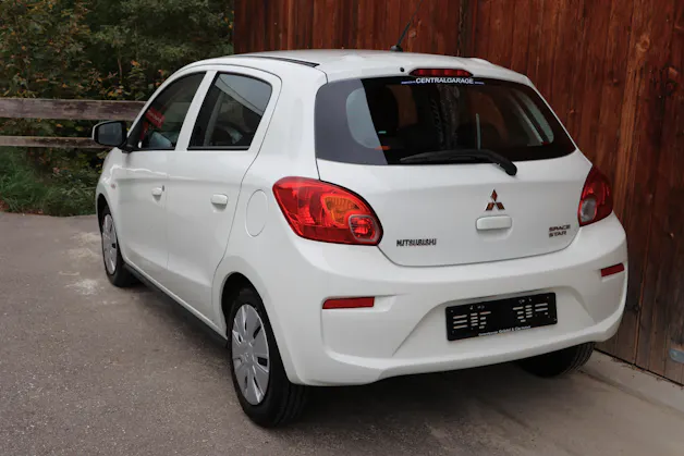 Mitsubishi Space Star 1.0 MIVEC Pure
