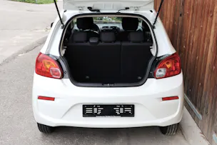 Mitsubishi Space Star 1.0 MIVEC Pure