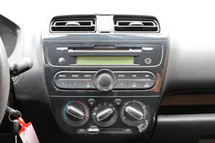 Mitsubishi Space Star 1.0 MIVEC Pure