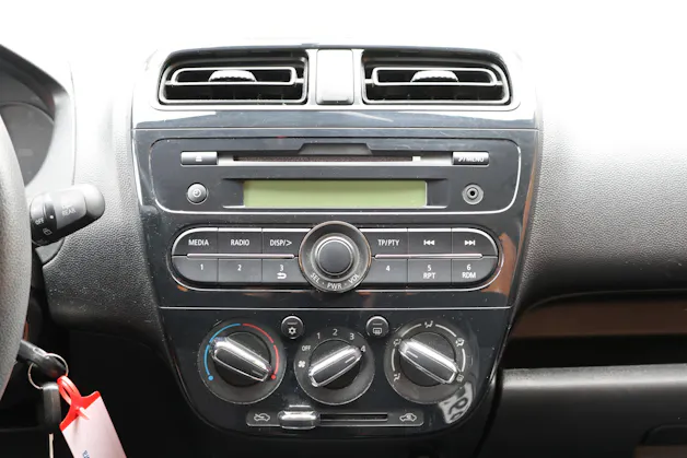 Mitsubishi Space Star 1.0 MIVEC Pure