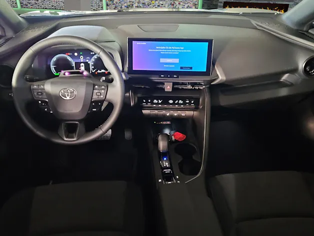 Toyota C-HR 2.0 HEV Swiss Edition 4x4