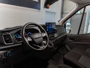 FORD E-Transit Van 350 L2H2 68kWh Trend