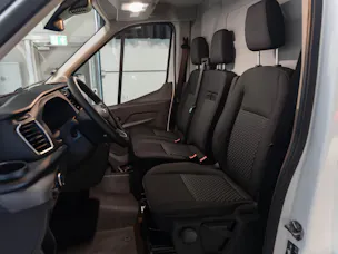 FORD E-Transit Van 350 L2H2 68kWh Trend