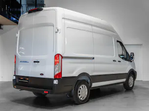 FORD E-Transit Van 350 L2H2 68kWh Trend