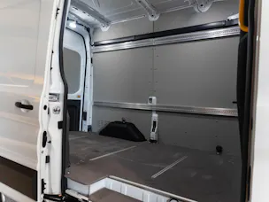 FORD E-Transit Van 350 L2H2 68kWh Trend
