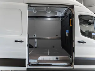 FORD E-Transit Van 350 L2H2 68kWh Trend