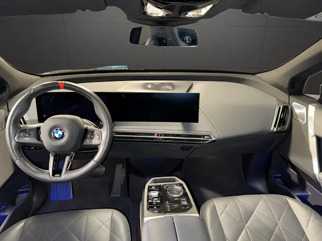BMW iX M60