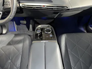 BMW iX M60