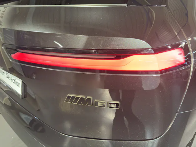 BMW iX M60