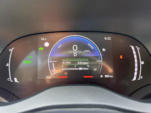 Toyota Yaris 1.5 VVT-i HSD Trend