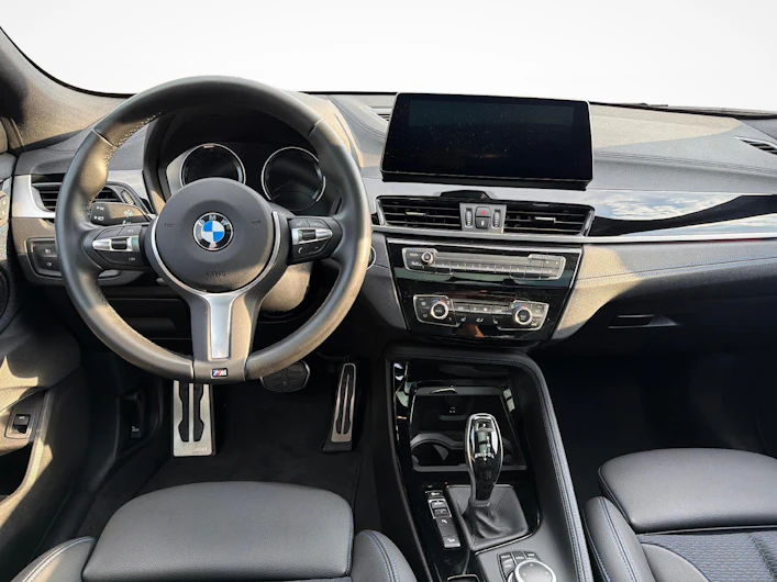 Fahrzeugbild BMW X2