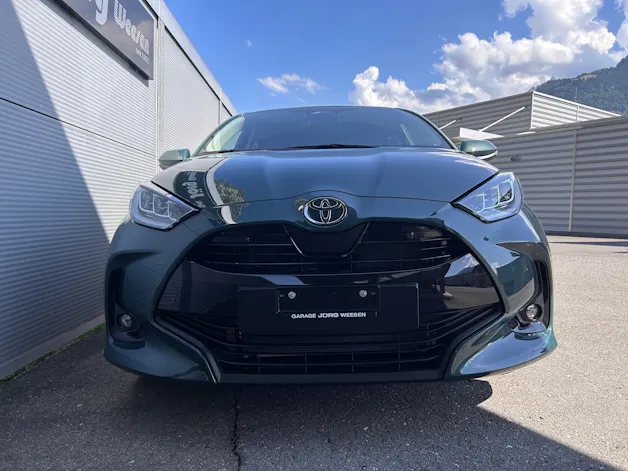 Toyota Yaris 1.5 VVT-i HSD Trend