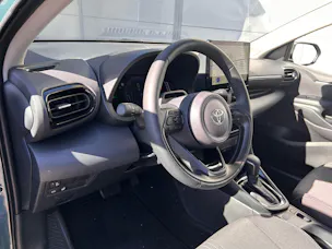 Toyota Yaris 1.5 VVT-i HSD Trend