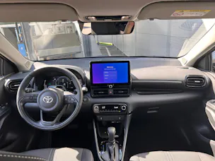 Toyota Yaris 1.5 VVT-i HSD Trend