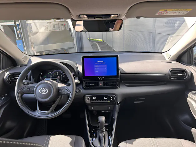 Toyota Yaris 1.5 VVT-i HSD Trend