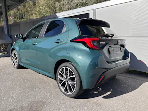 Toyota Yaris 1.5 VVT-i HSD Trend