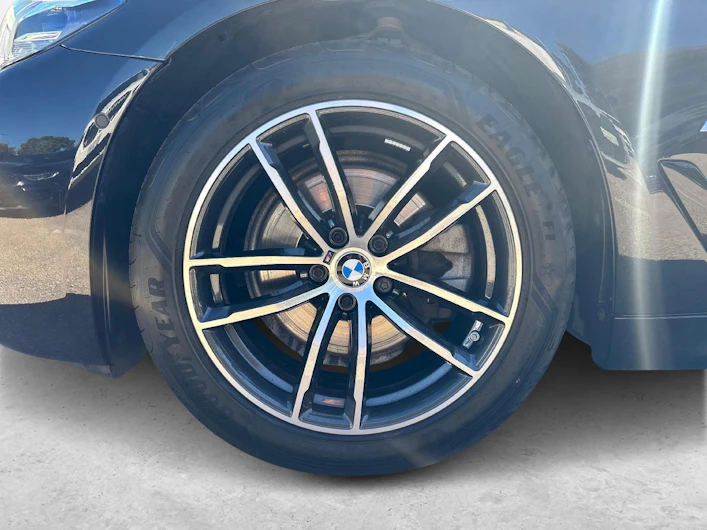 image du véhicule BMW 5 SERIES