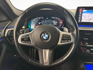 BMW 5er Reihe G31 Touring 520d xDrive 48V M-Sport