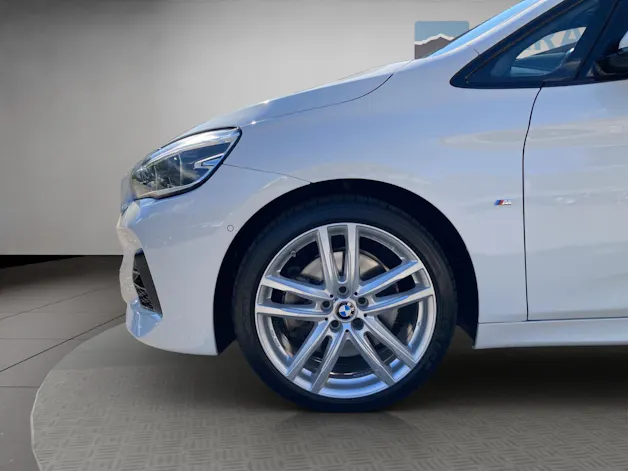 BMW 2er Reihe F46 Gran Tourer 220d xDrive