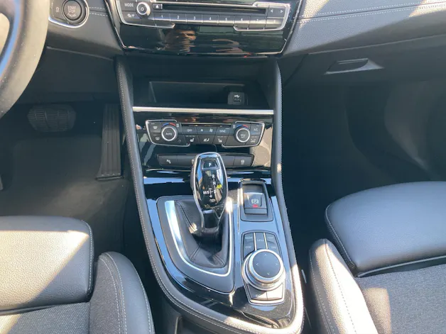BMW 2er Reihe F46 Gran Tourer 220d xDrive