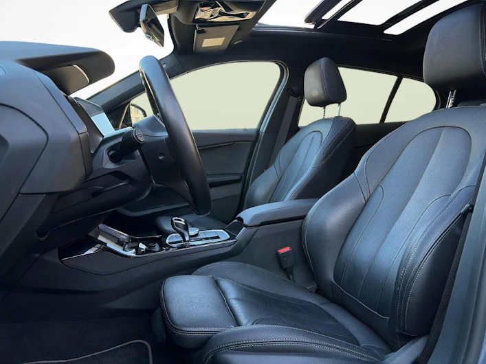 Fahrzeugbild BMW 1 SERIES