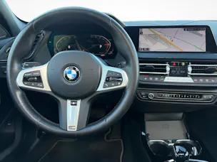 BMW 118i Sport Line Steptronic
