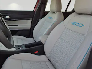 FIAT 600 1.2 Hybrid 145 La Prima