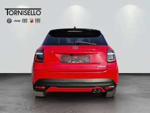 FIAT 600 1.2 Hybrid 145 La Prima