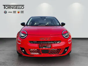 FIAT 600 1.2 Hybrid 145 La Prima