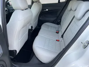 FIAT 600 1.2 Hybrid 145 La Prima