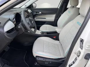 FIAT 600 1.2 Hybrid 145 La Prima