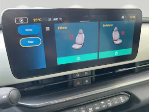 FIAT 600 1.2 Hybrid 145 La Prima