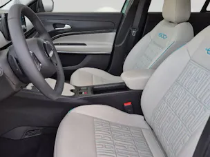 FIAT 600 1.2 Hybrid 145 La Prima