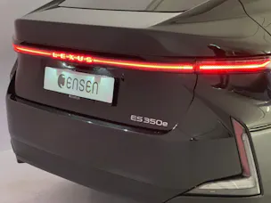 Lexus ES 350e Excellence