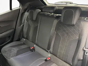 PEUGEOT 2008 e-GT