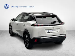 PEUGEOT 2008 e-GT